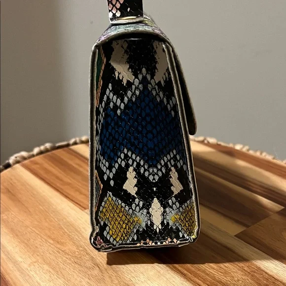 Snakeskin Mini Bag - Picture 4 of 9